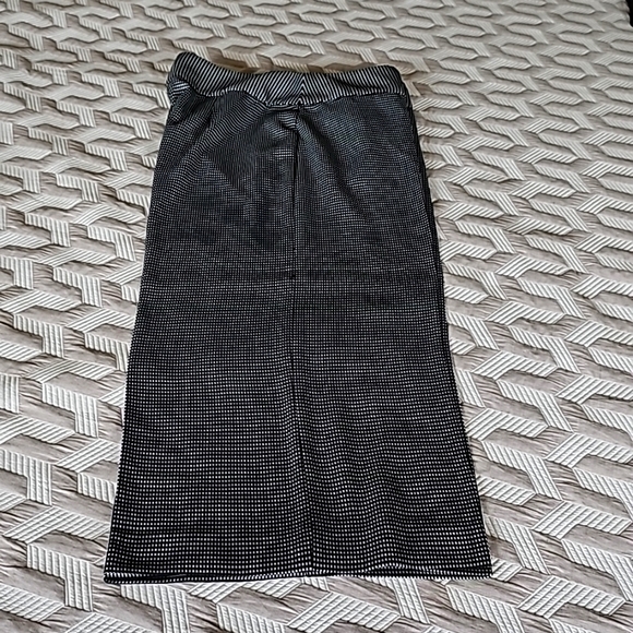 Alfani Women's Black/Gray Wide Leg Capri Dress Pants Sz 12 - Picture 2 of 4